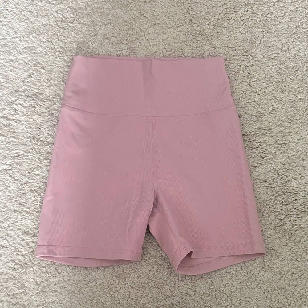 Women's Mauve High-Rise Bike Shorts